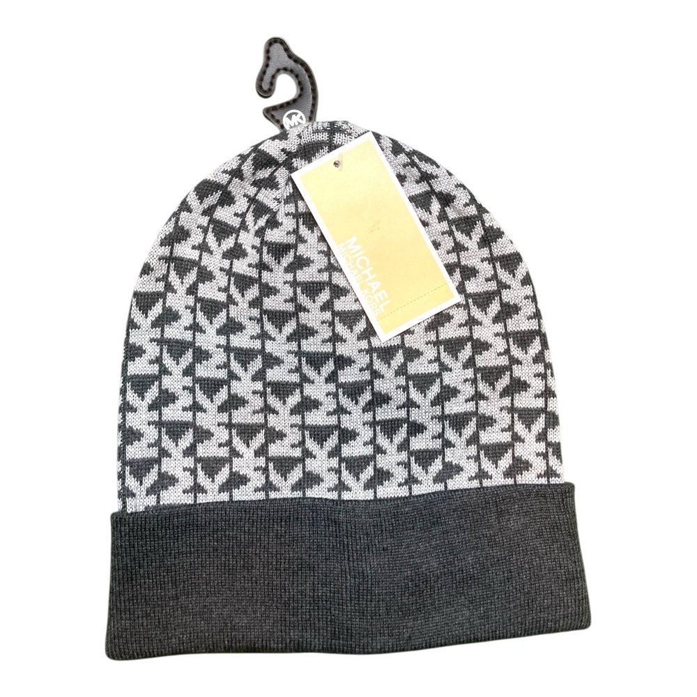MICHAEL KORS Logo Gray & White Knit Beanie - Adult One Size